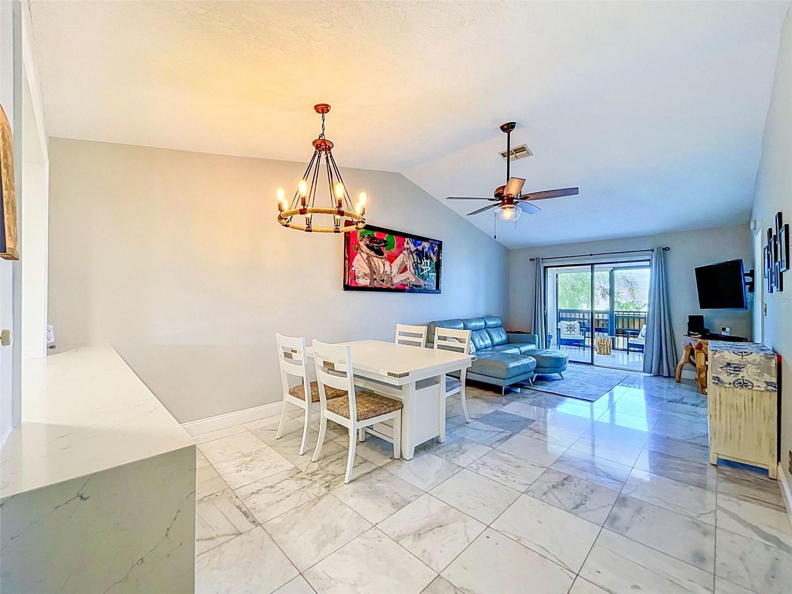 HARBOR POINTE CONDO - Residential