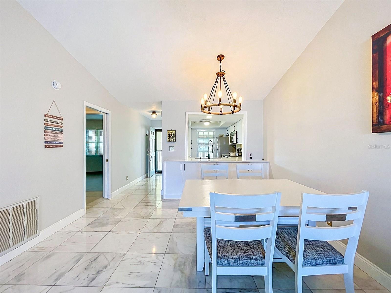 HARBOR POINTE CONDO - Residential