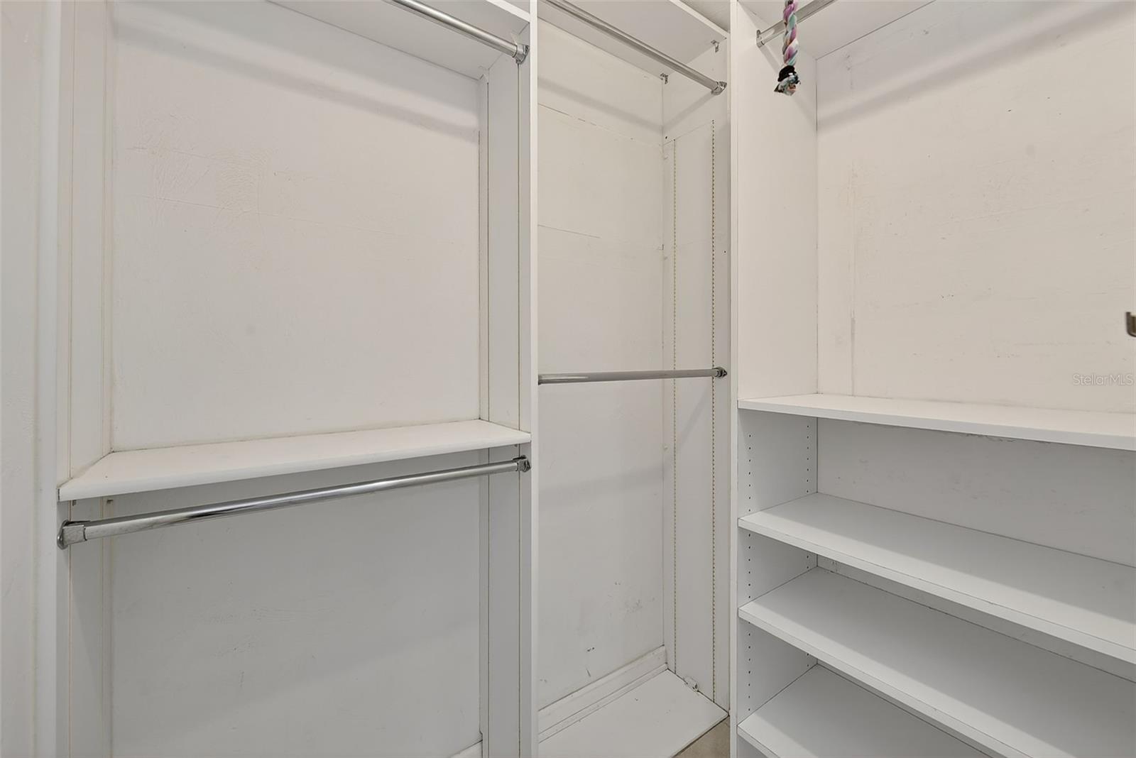 KENSINGTON PARK - Residential