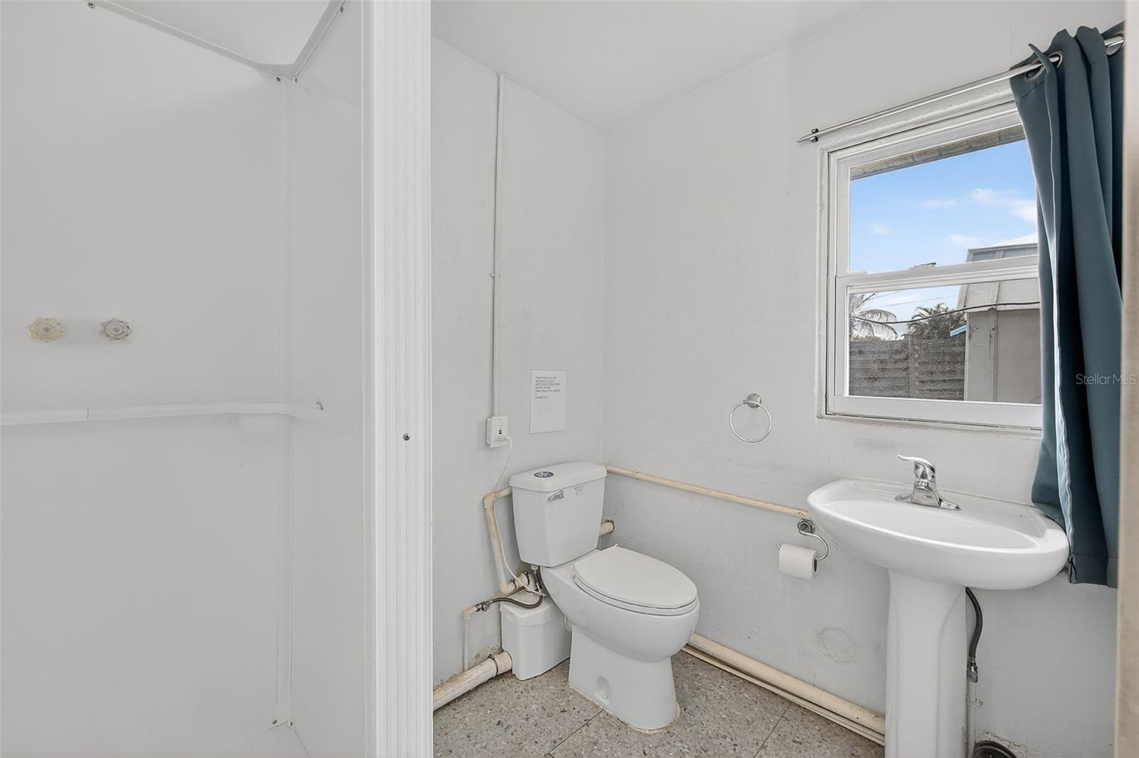 KENSINGTON PARK - Residential