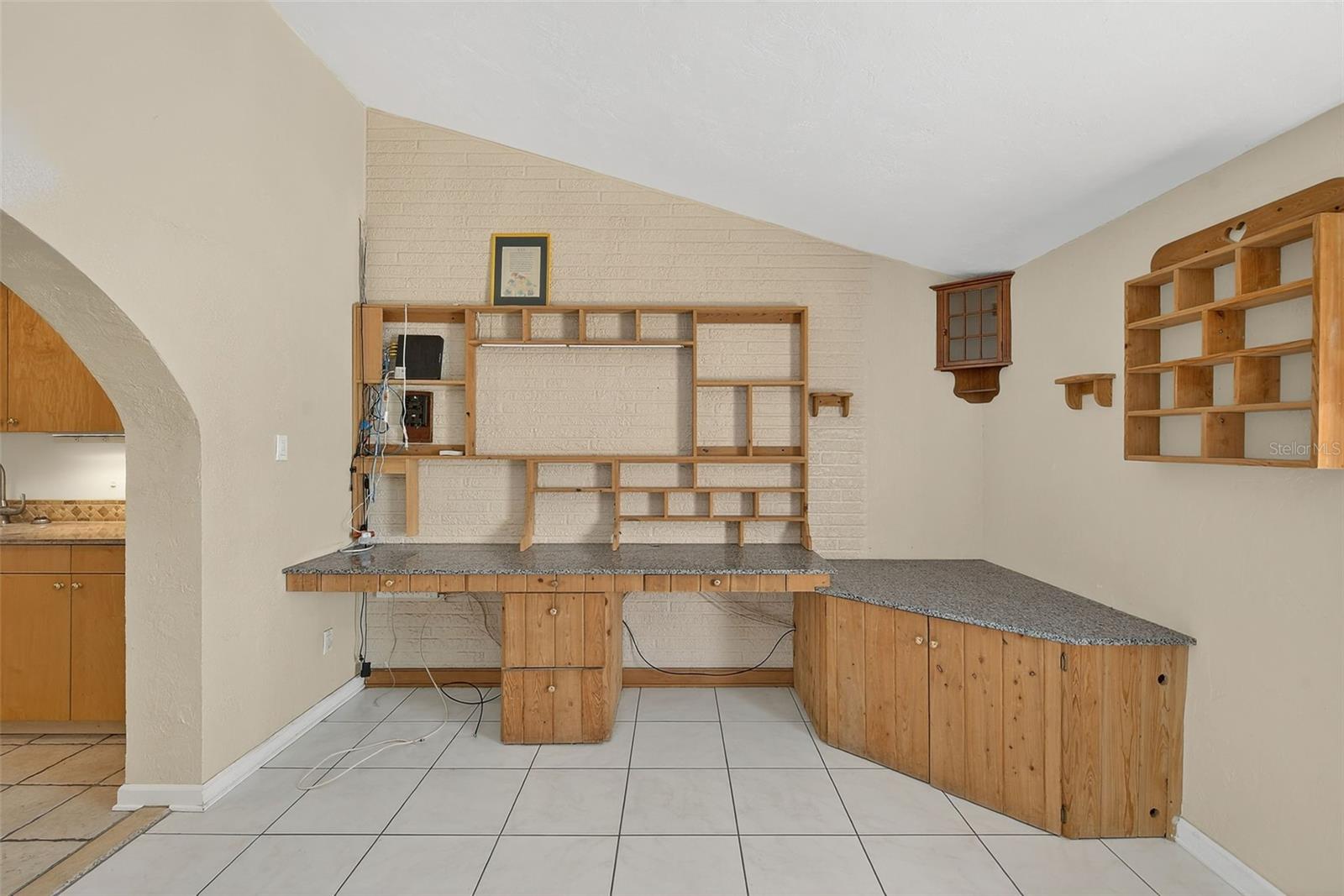 KENSINGTON PARK - Residential