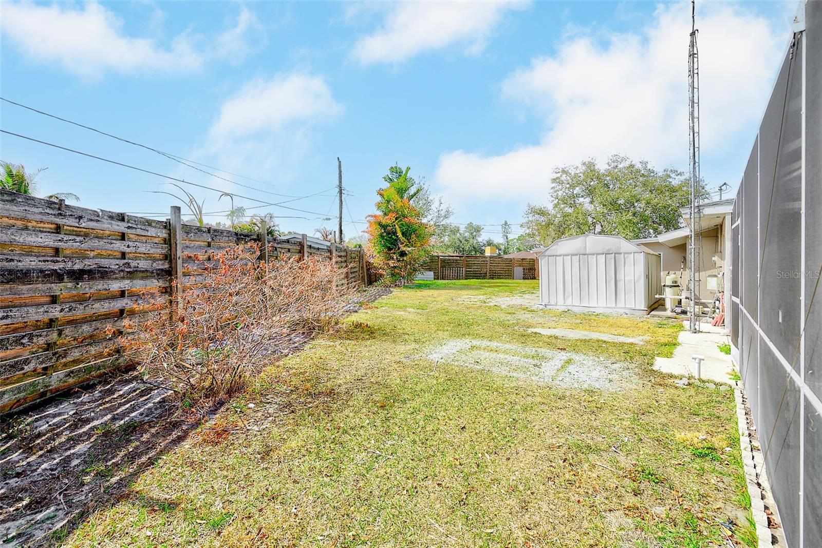 KENSINGTON PARK - Residential