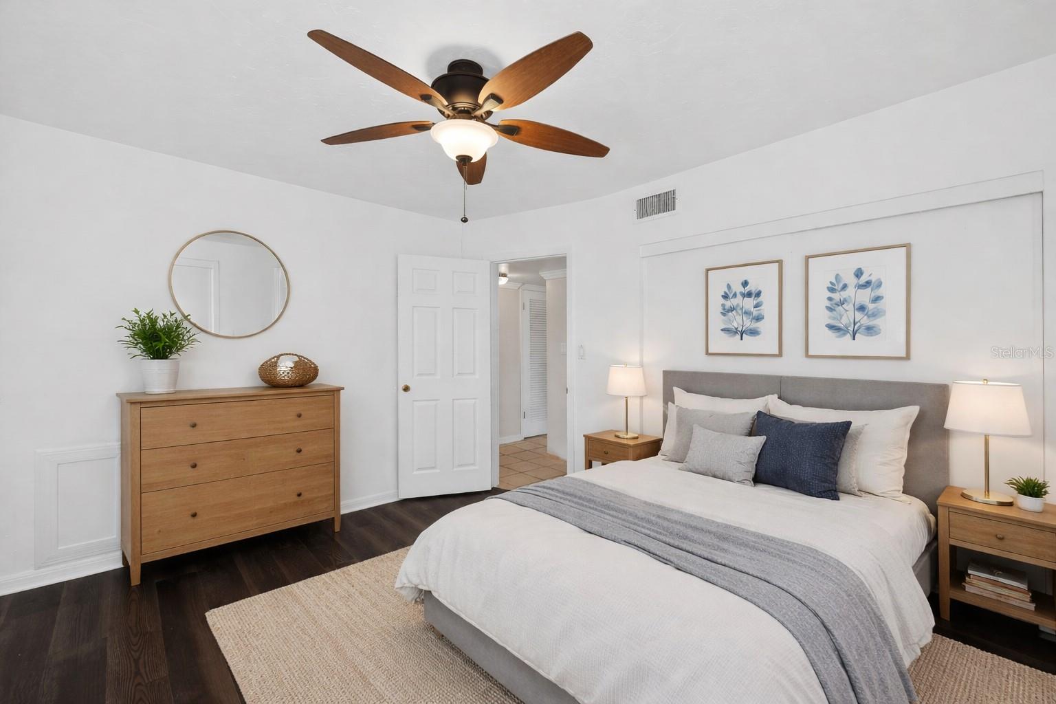 KENSINGTON PARK - Residential