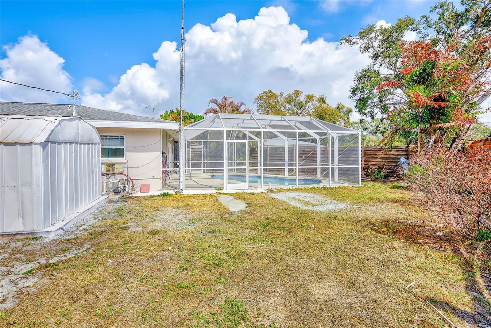 KENSINGTON PARK - Residential