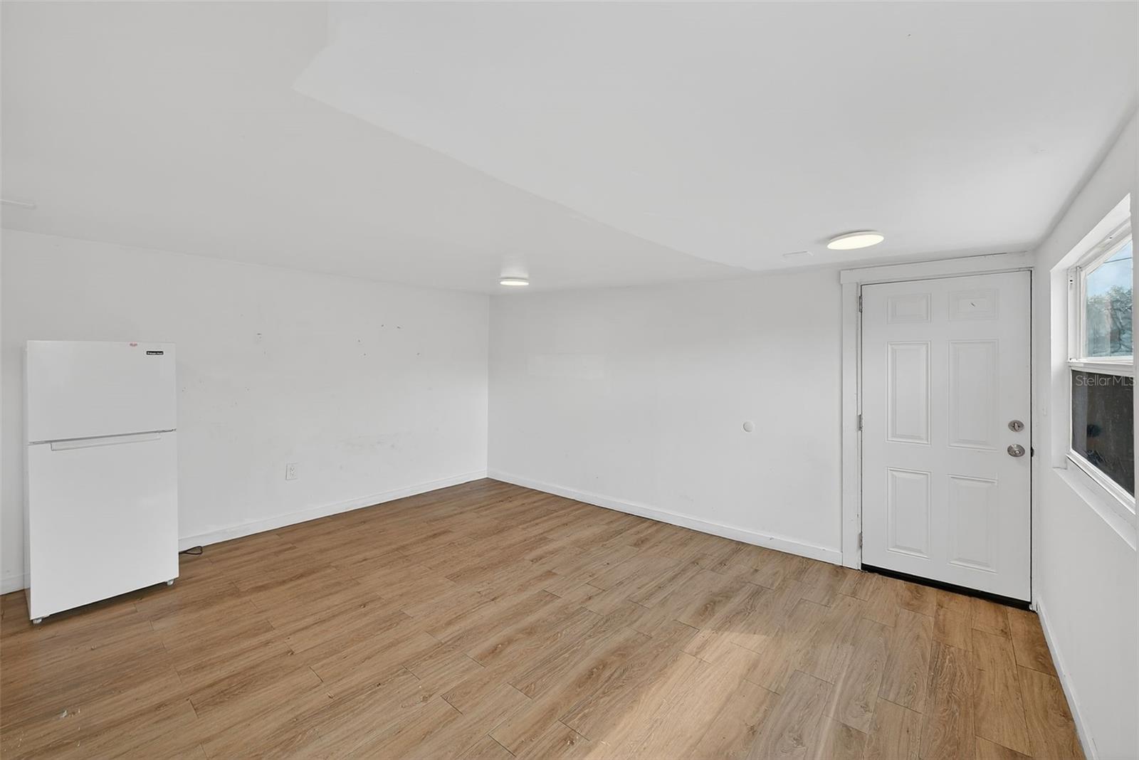 KENSINGTON PARK - Residential