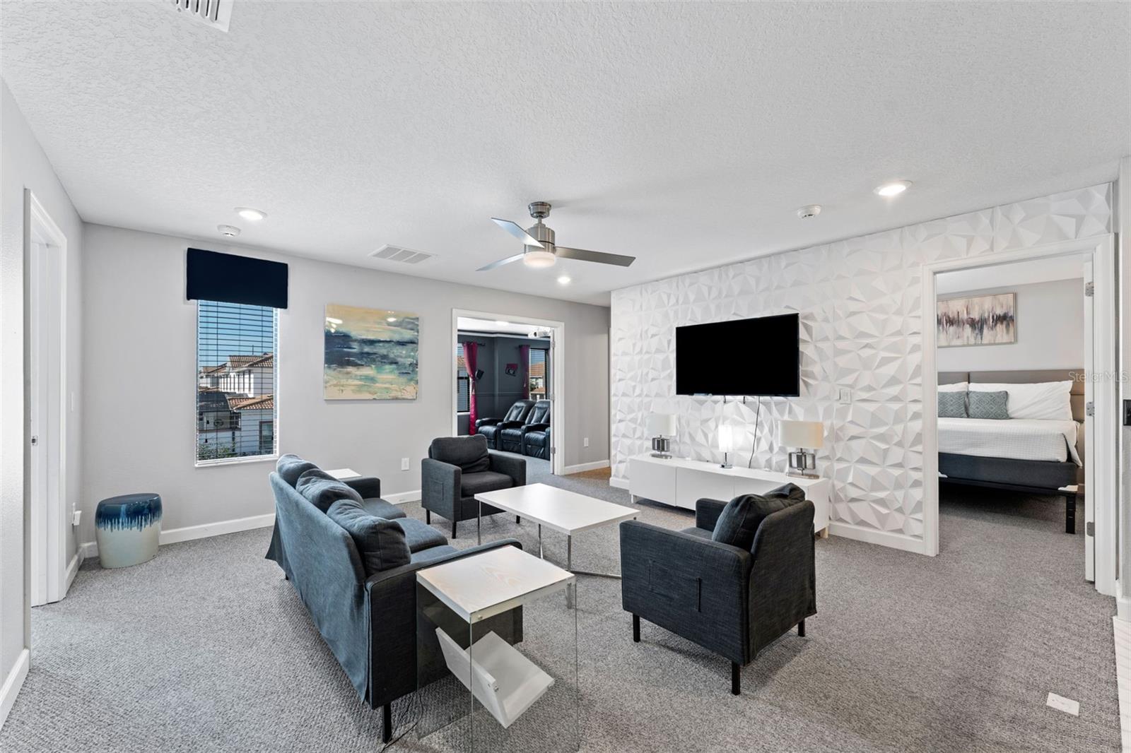 STOREY LAKE PH 3 - Residential