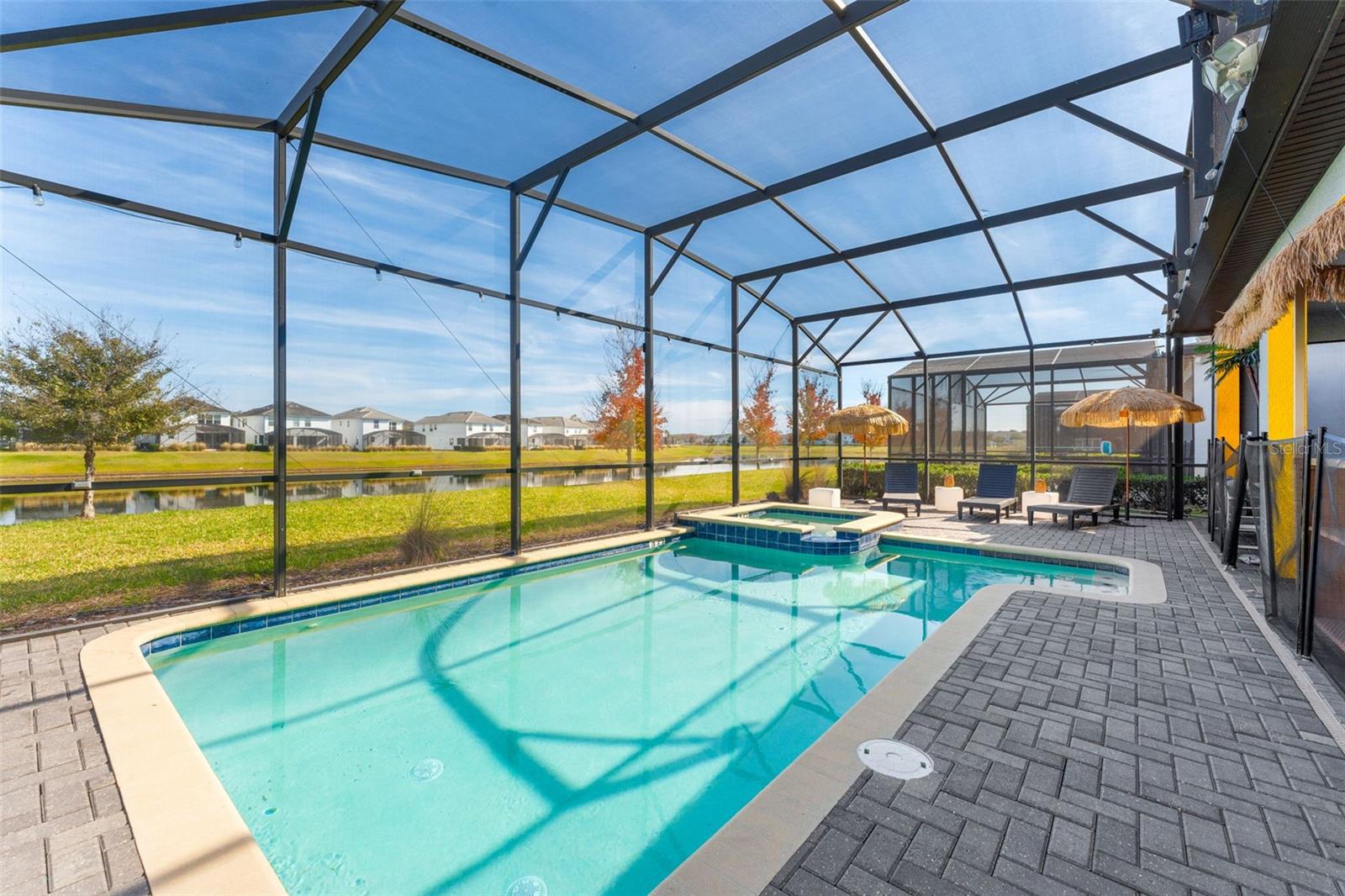 STOREY LAKE PH 3 - Residential