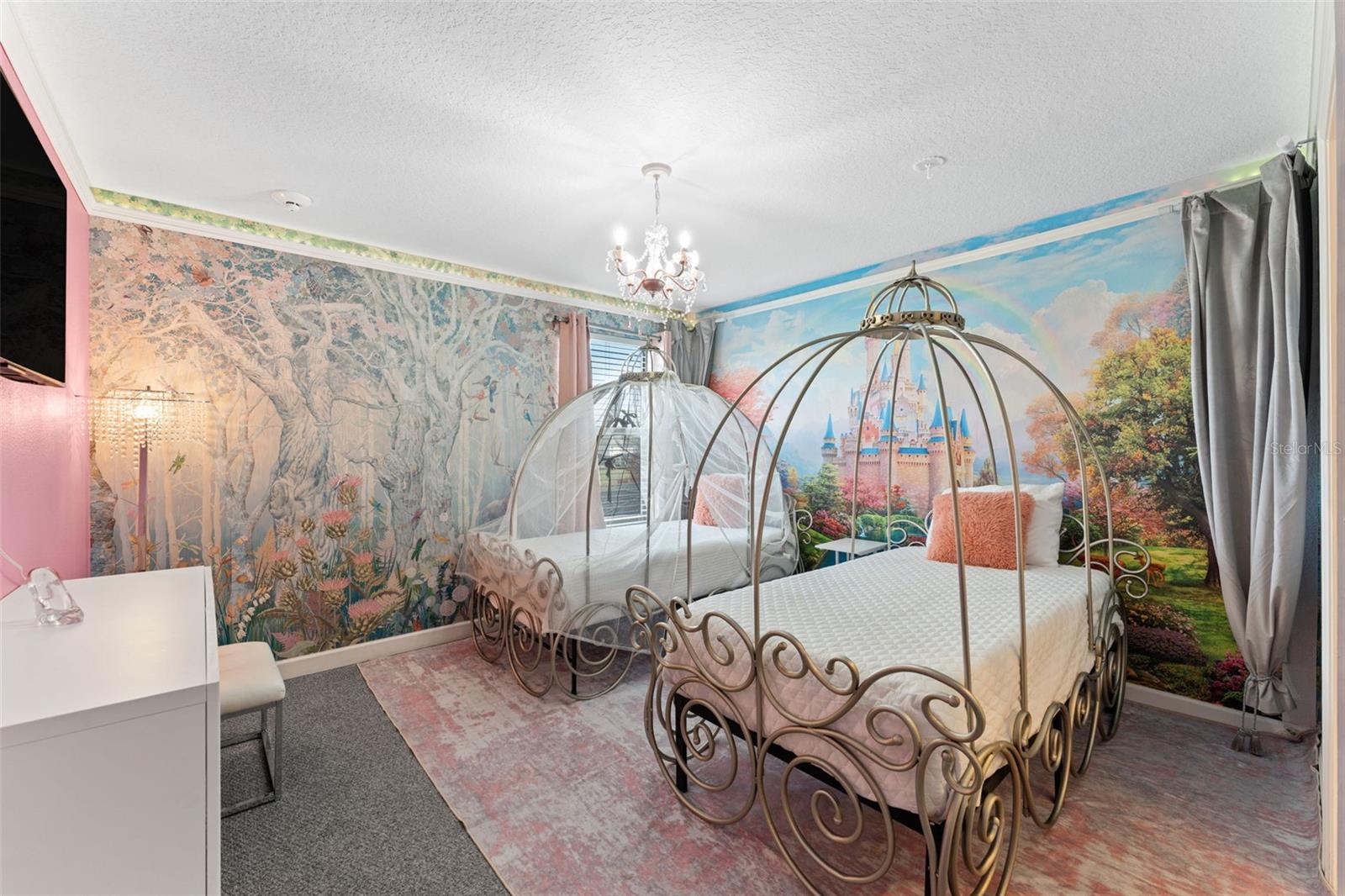 STOREY LAKE PH 3 - Residential