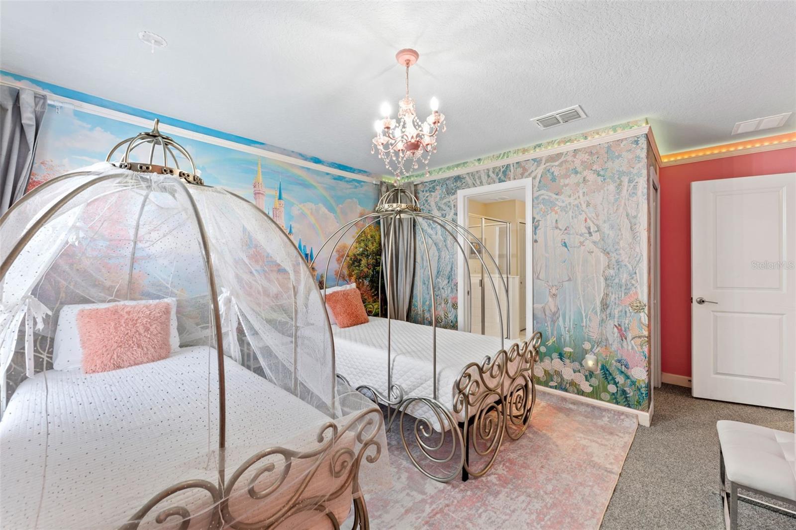 STOREY LAKE PH 3 - Residential