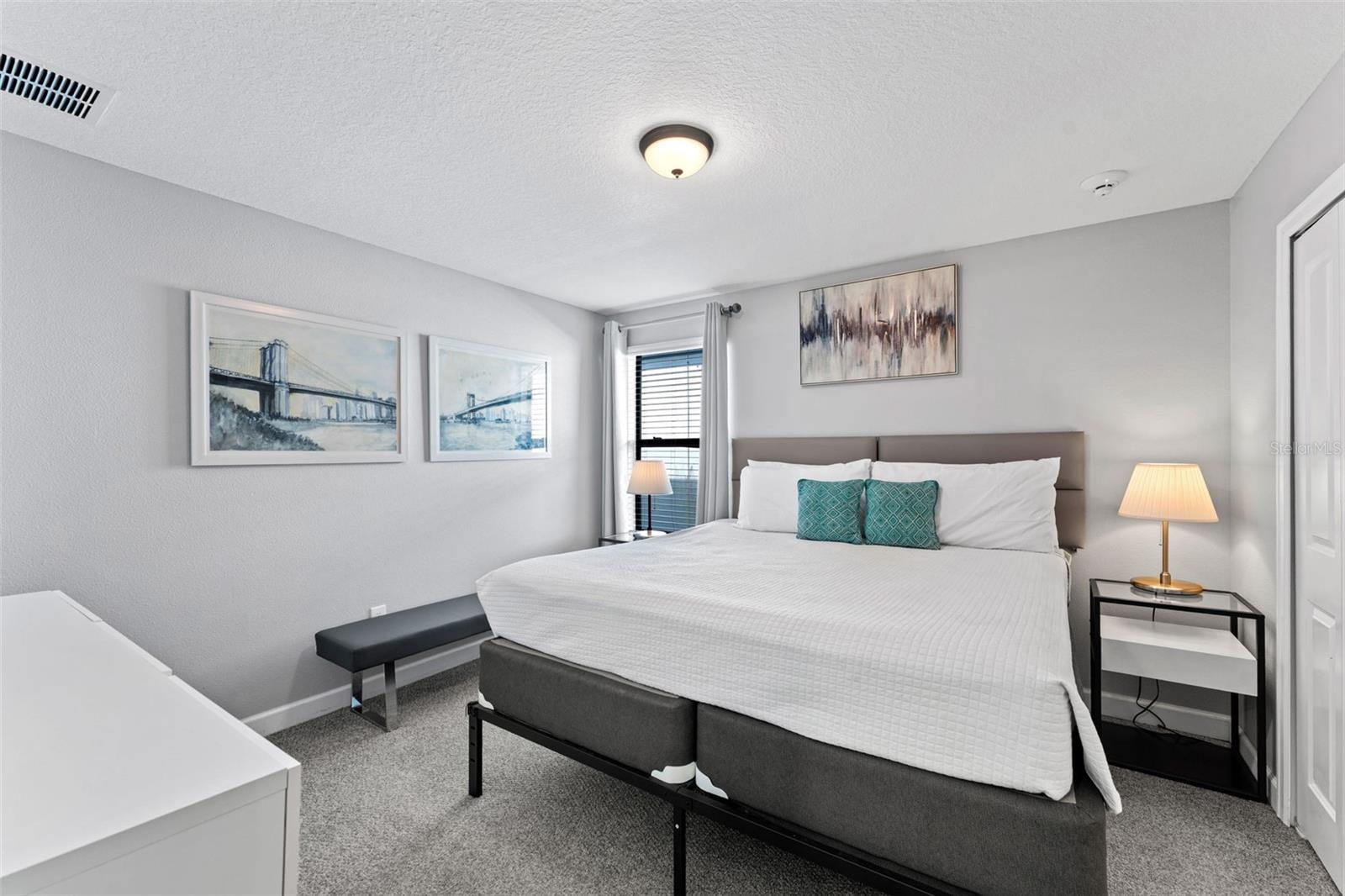 STOREY LAKE PH 3 - Residential