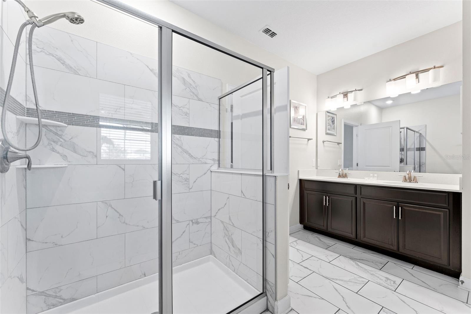 STOREY LAKE PH 3 - Residential