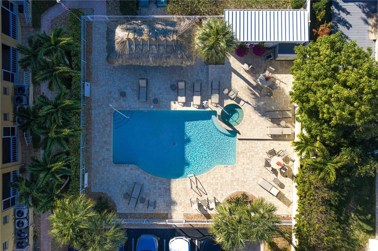 TIERRA SOUND TWNHMS - Residential