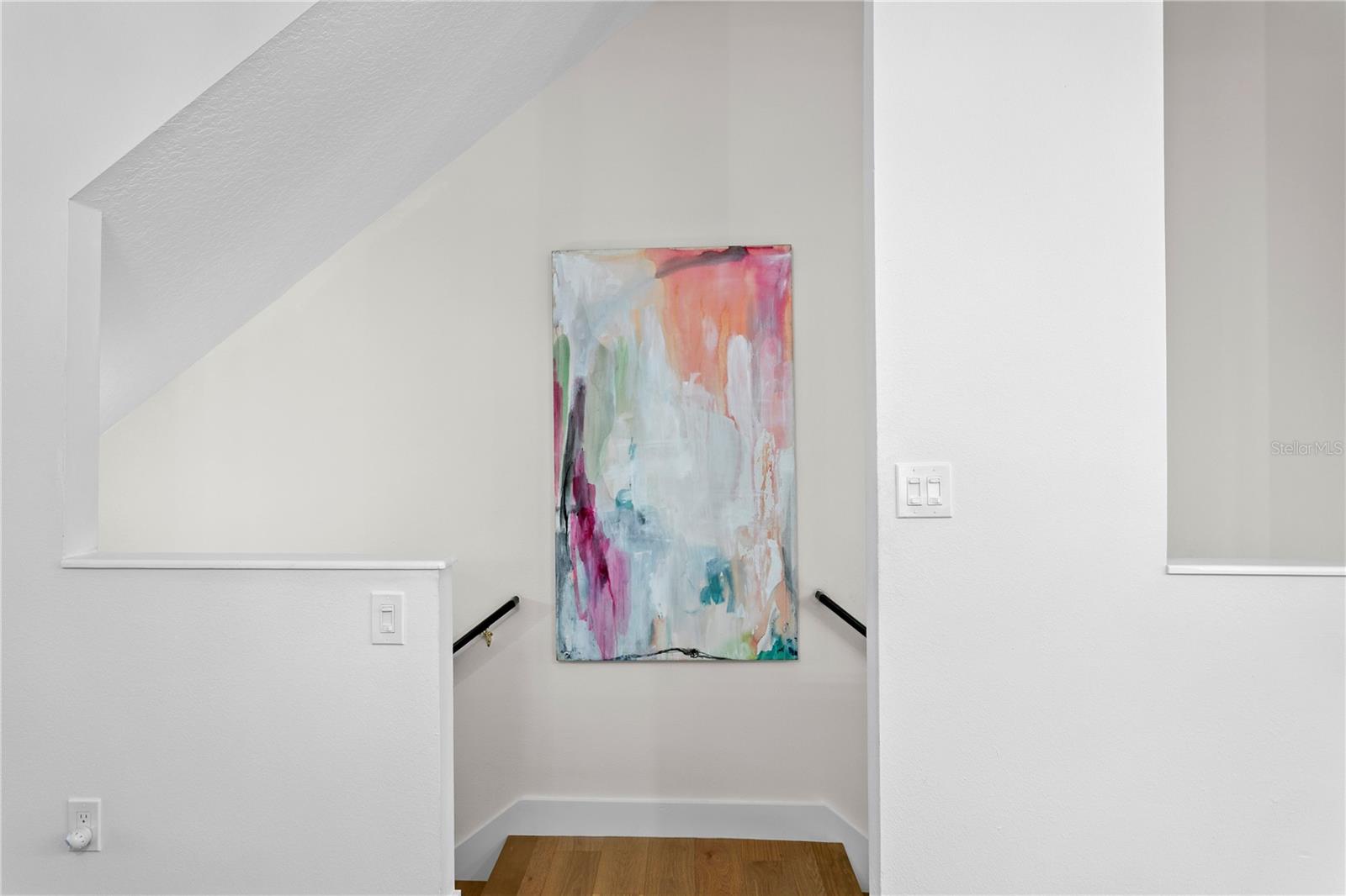 TIERRA SOUND TWNHMS - Residential