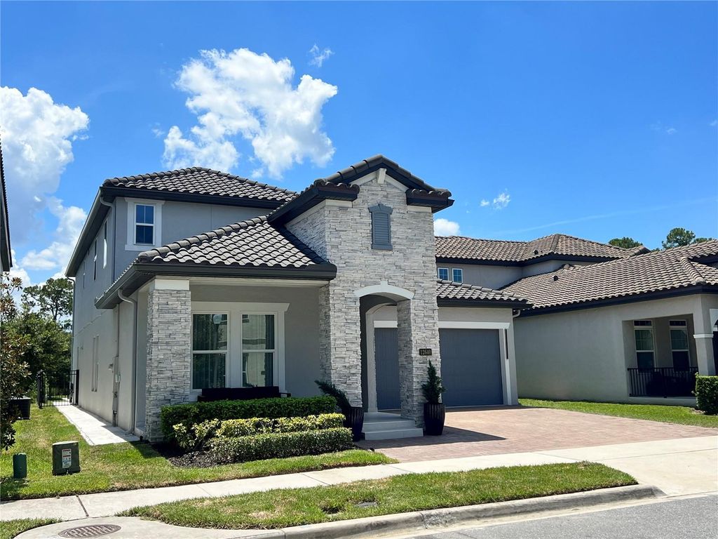 Photo of 12640 Salomon Cove Drive, Windermere, FL 34786 (MLS # O6388605)