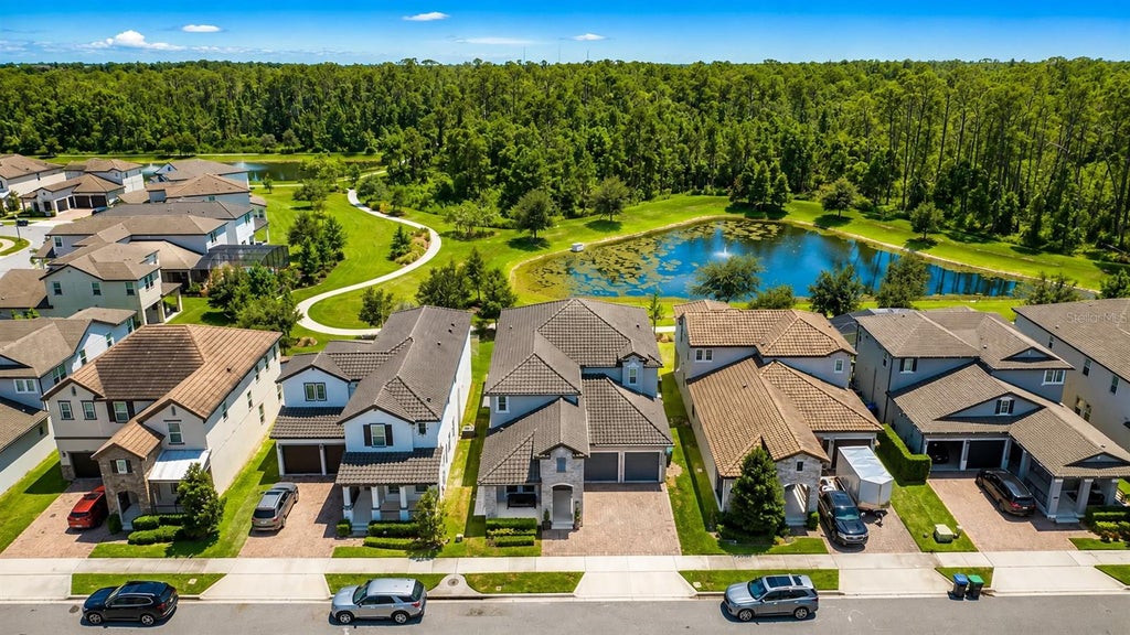 Photo of 12640 Salomon Cove Drive, Windermere, FL 34786 (MLS # O6388605)