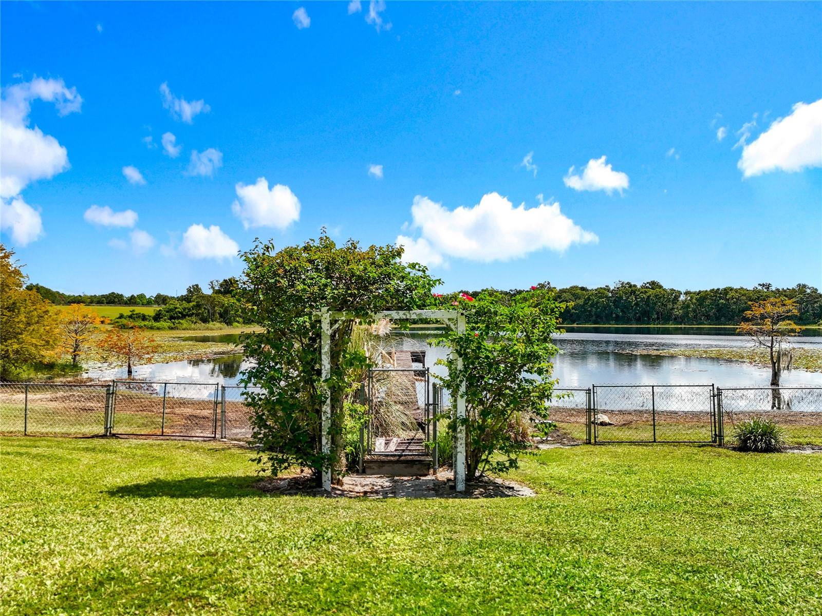 ACREAGE & UNREC - Residential