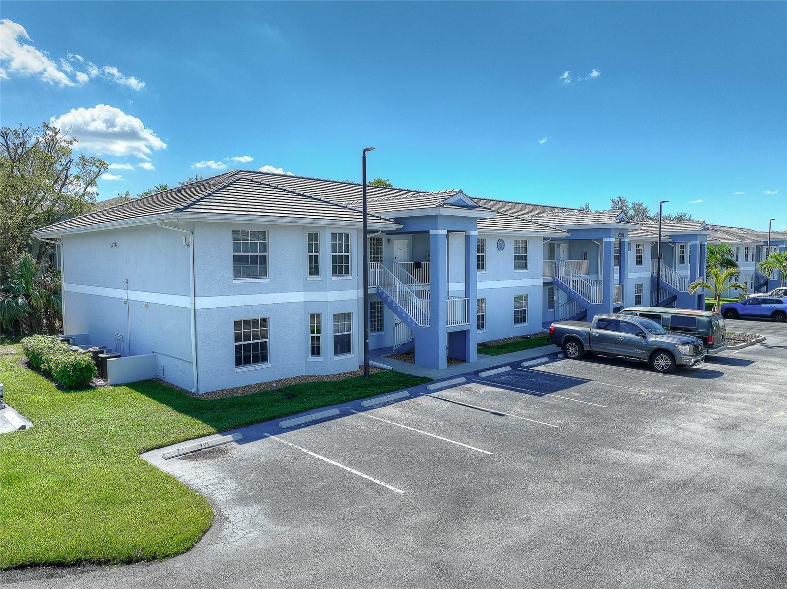 COVE/SIX MILE CYPRESS CONDO - Residential