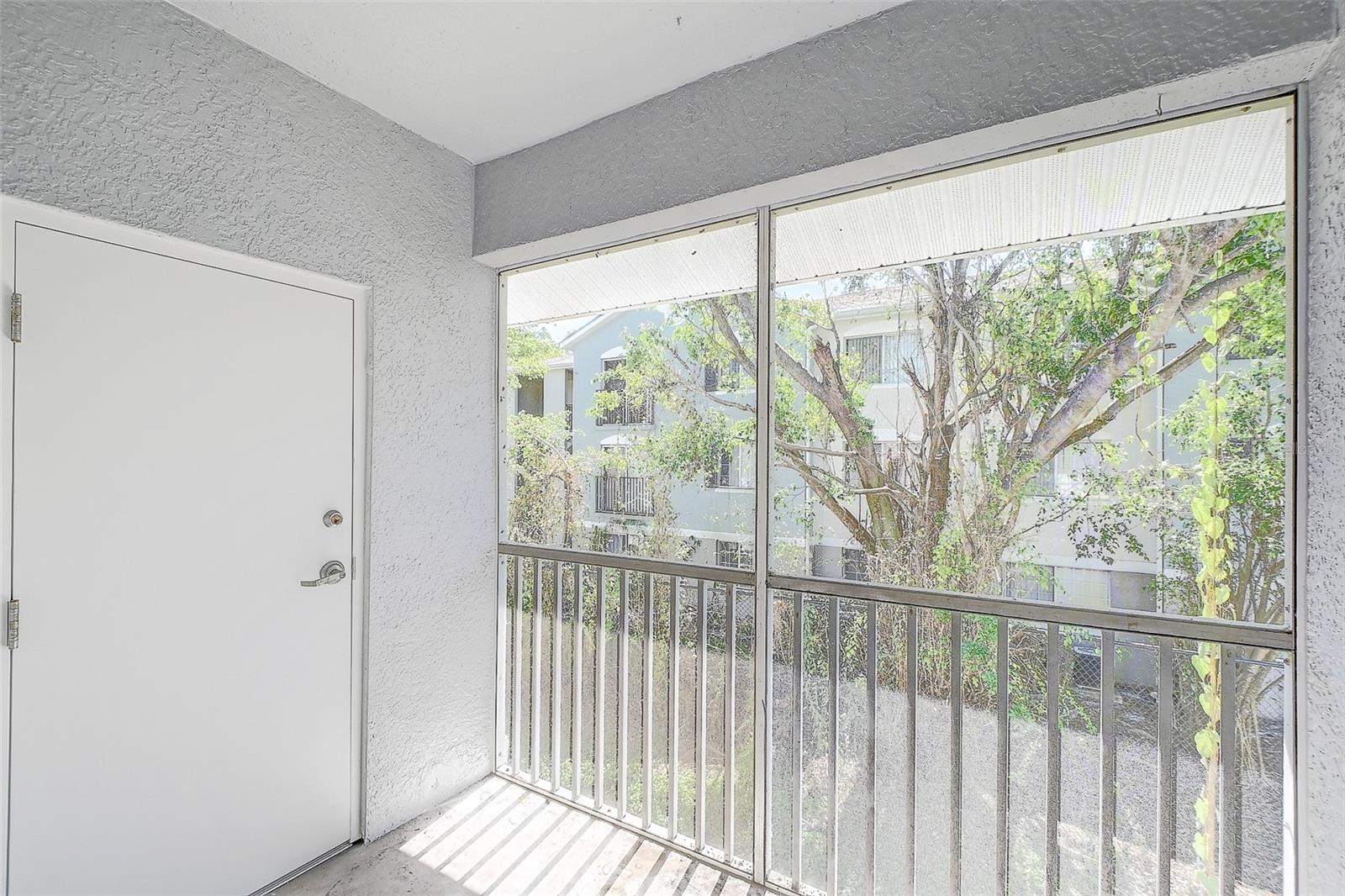 COVE/SIX MILE CYPRESS CONDO - Residential