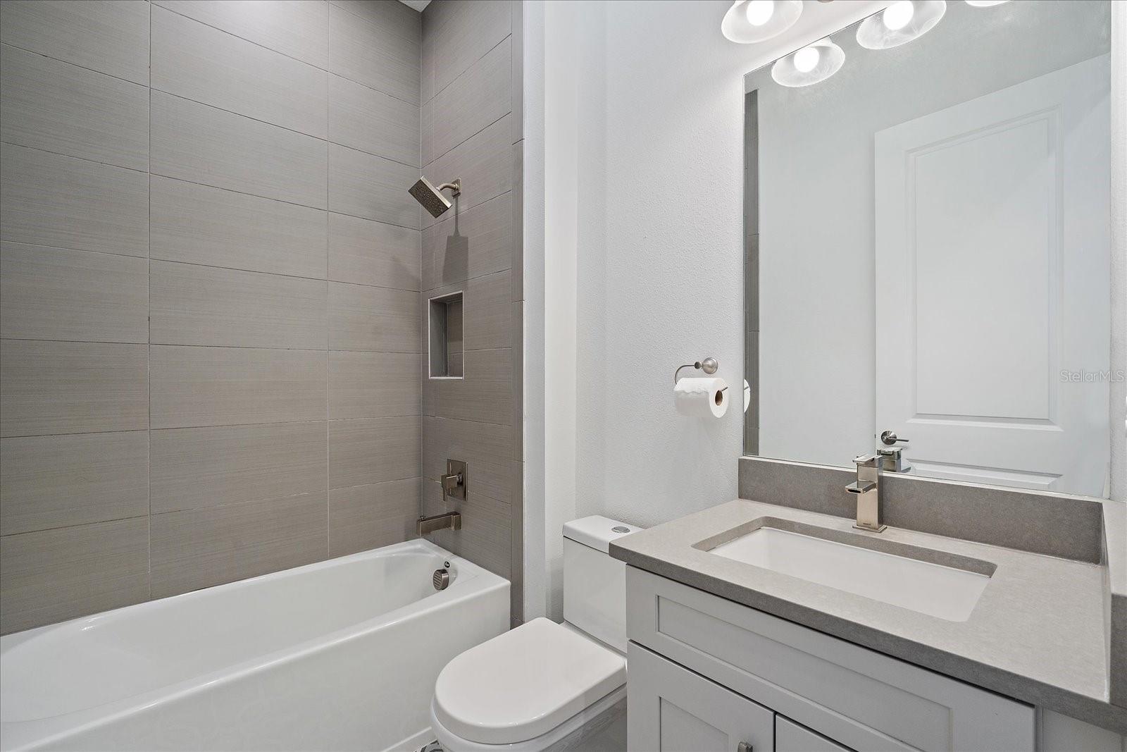 F BELLACINA BY CASEY KEY PH 4 - Residential