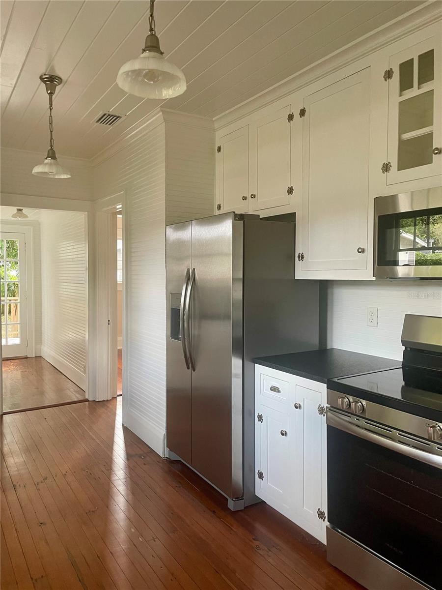 CURLIN PLACE - Residential