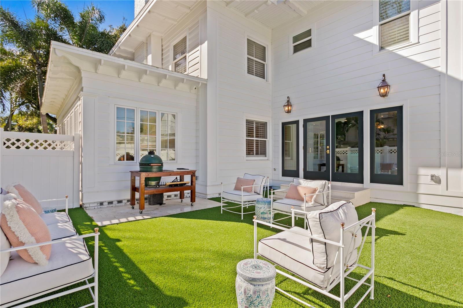 NORTH NEW SUBURB BEAUTIFUL - Residential