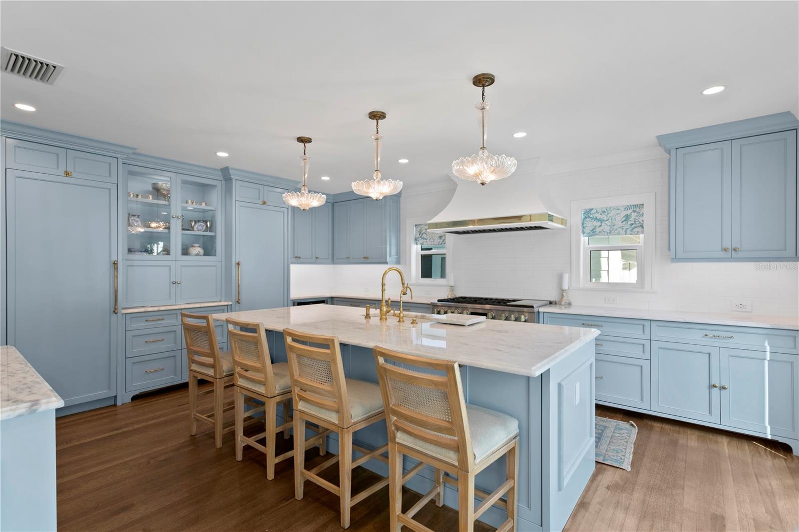 NORTH NEW SUBURB BEAUTIFUL - Residential