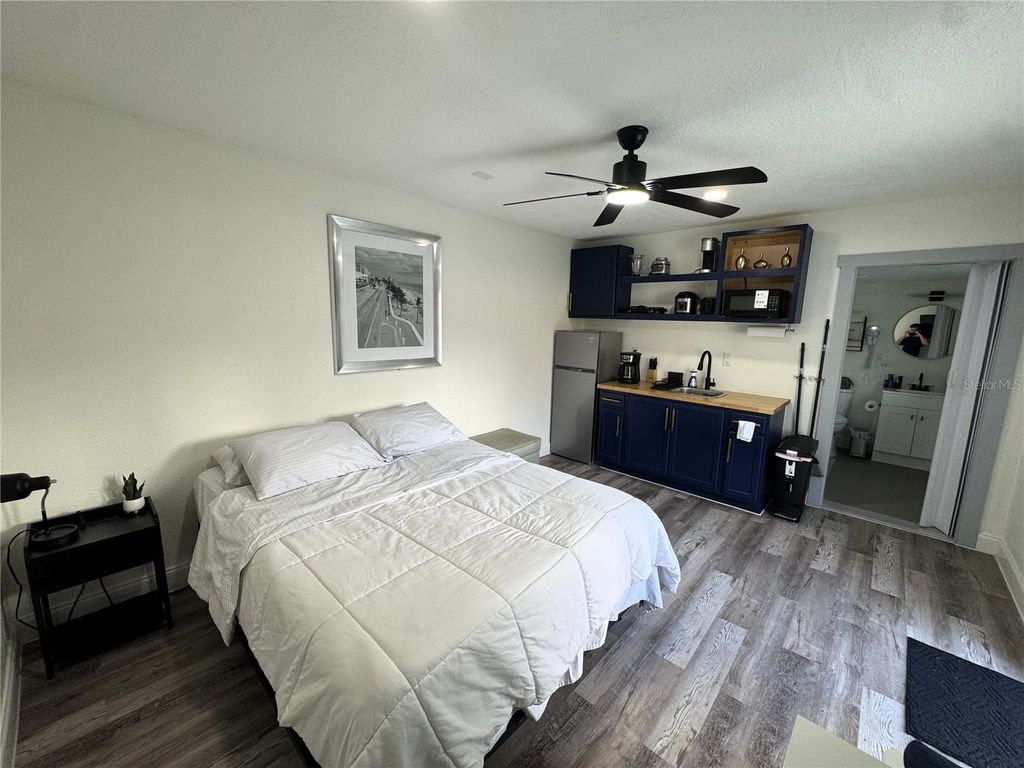 Photo of 2509 Thornbrook Place, Tampa, FL 33618 (MLS # TB8400520)