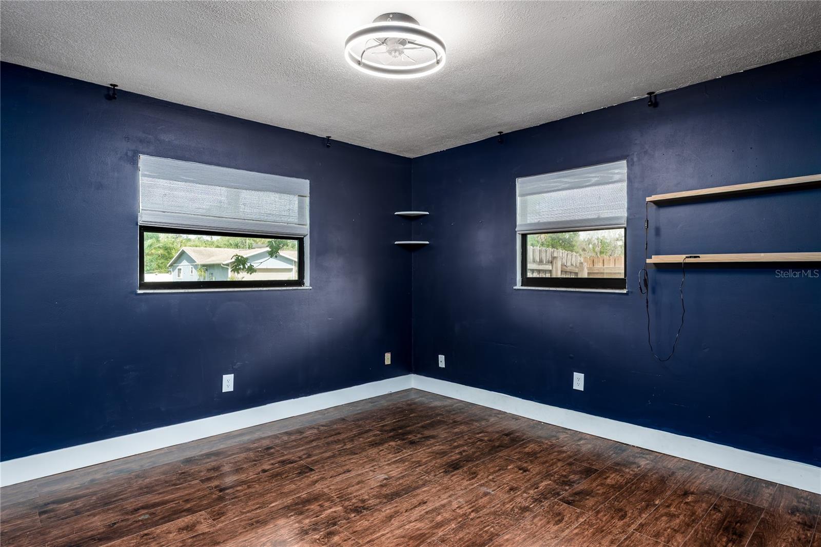 WOODLAWN LAKES - Residential