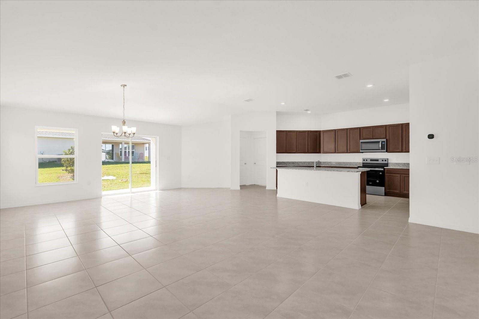 LANDINGS AT LAKE MABEL LOOP PHASE 1 - Residential