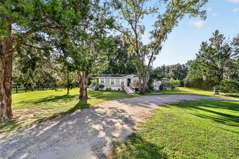 Tiny photo for 6051 SE 148th Terrace, Morriston, FL 32668 (MLS # OM731482)