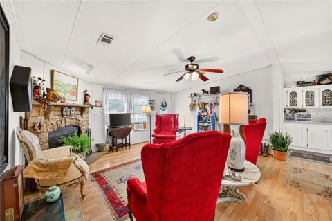 Tiny photo for 6051 SE 148th Terrace, Morriston, FL 32668 (MLS # OM731482)