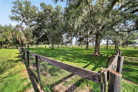Tiny photo for 6051 SE 148th Terrace, Morriston, FL 32668 (MLS # OM731482)