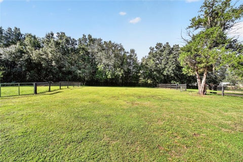 Tiny photo for 6051 SE 148th Terrace, Morriston, FL 32668 (MLS # OM731482)