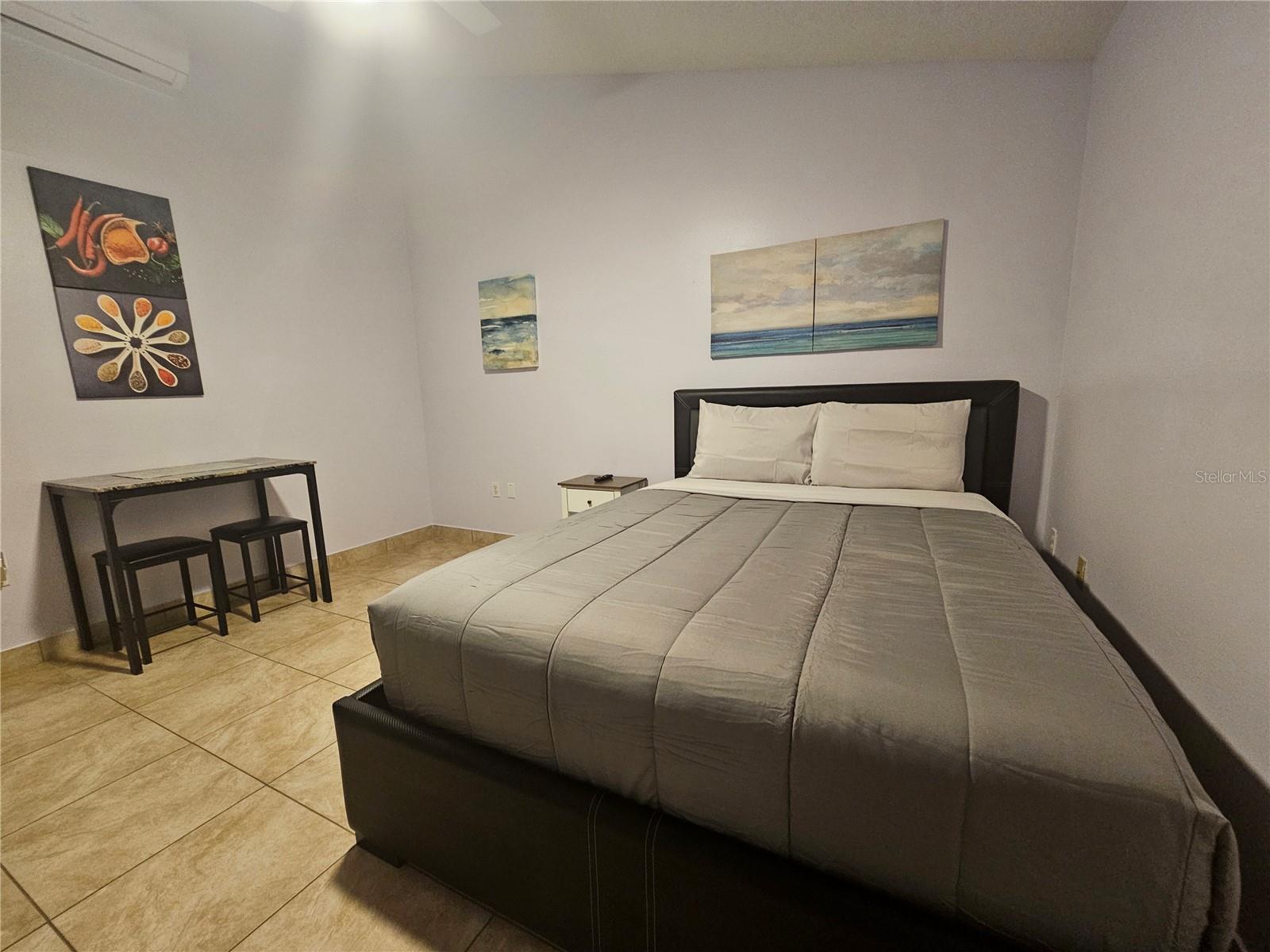 AVENTURA ESTATES - Residential Lease