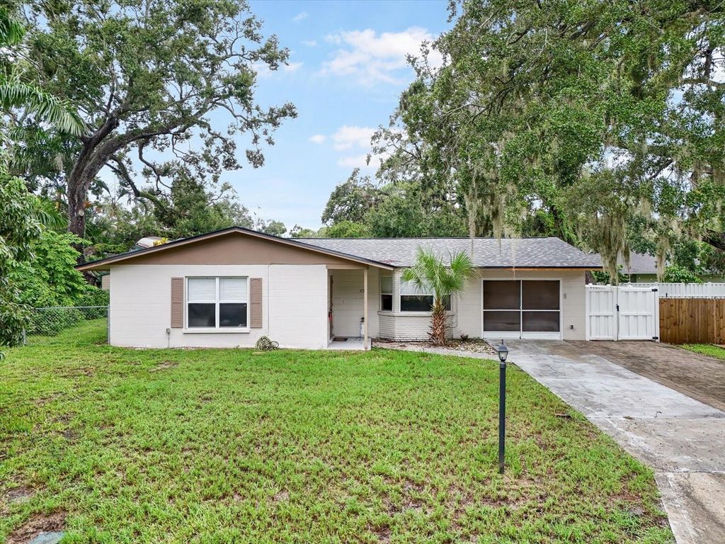 Photo of 115 29th Street NW, Bradenton, FL 34205 (MLS # A4663321)
