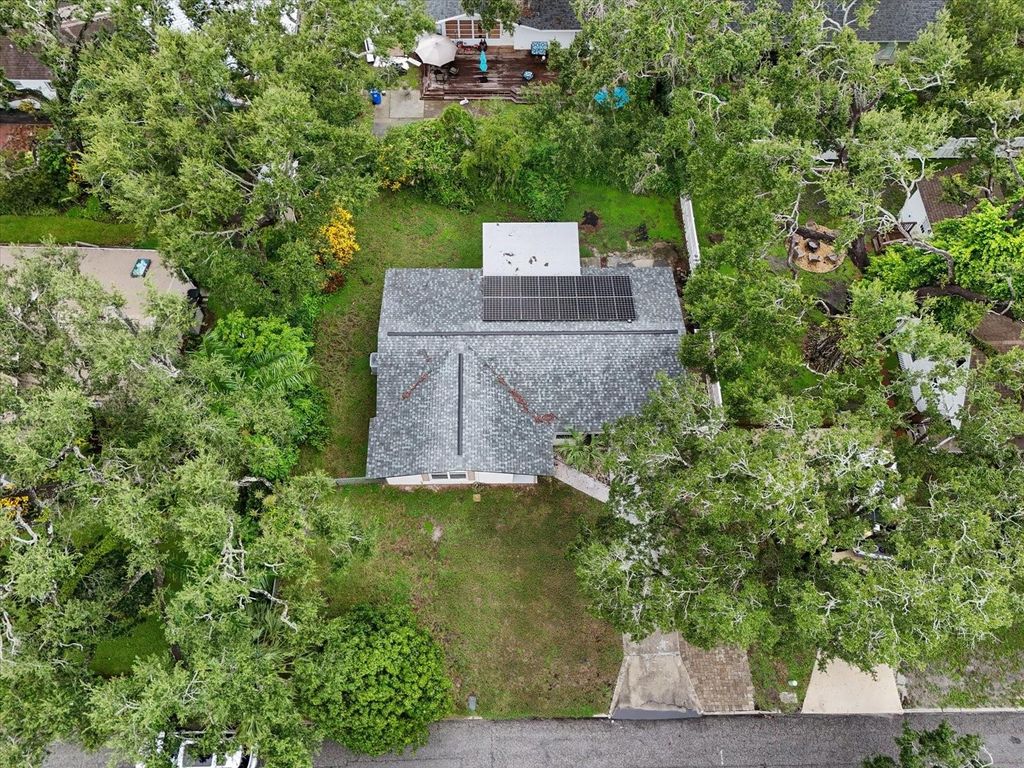 Photo of 115 29th Street NW, Bradenton, FL 34205 (MLS # A4663321)