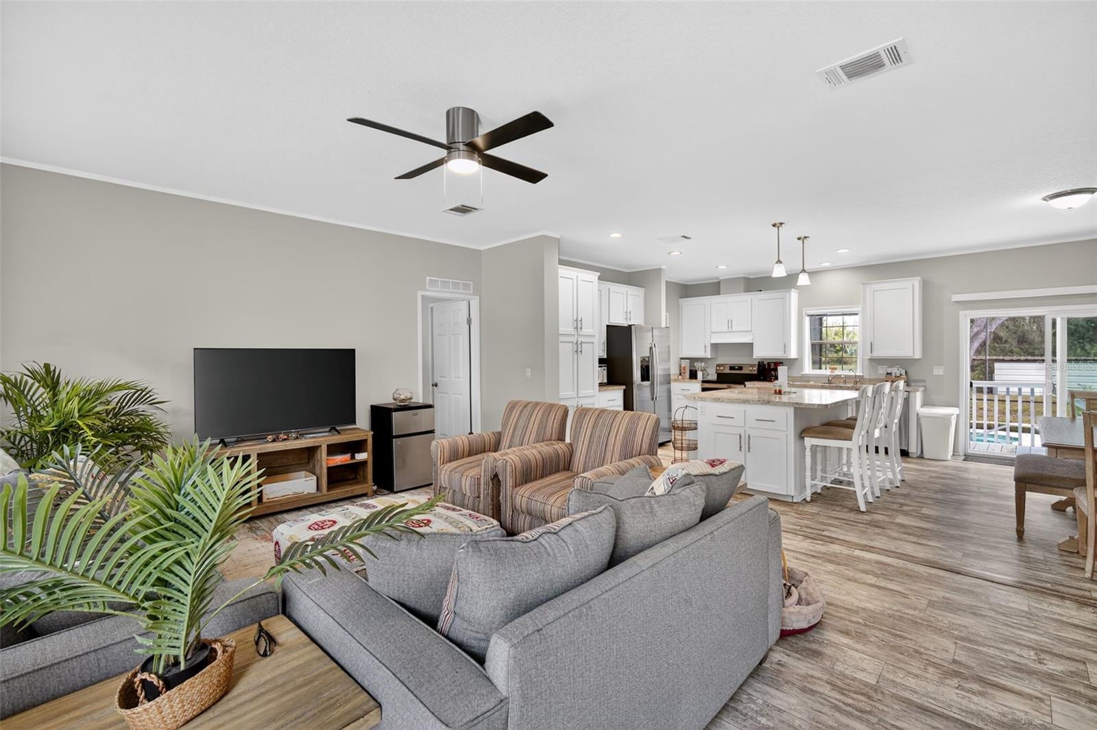 UNPLATTED - Residential