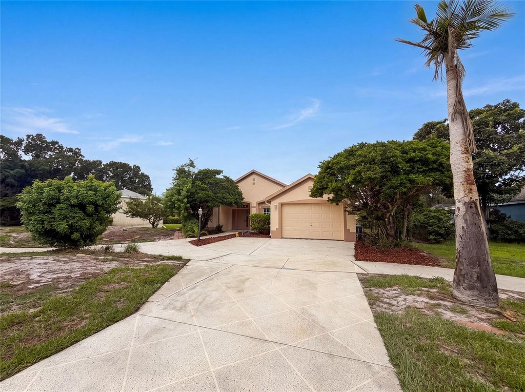 Photo of 5217 Ponce De Leon Boulevard, Sebring, FL 33872 (MLS # O6429165)