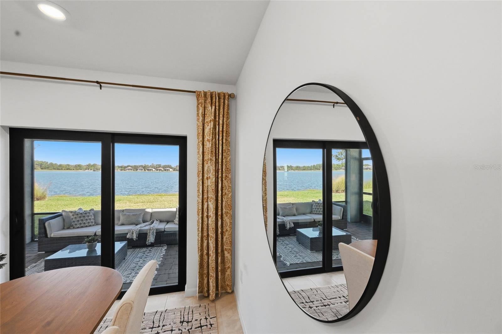 AVANTI/WATERSIDE - Residential