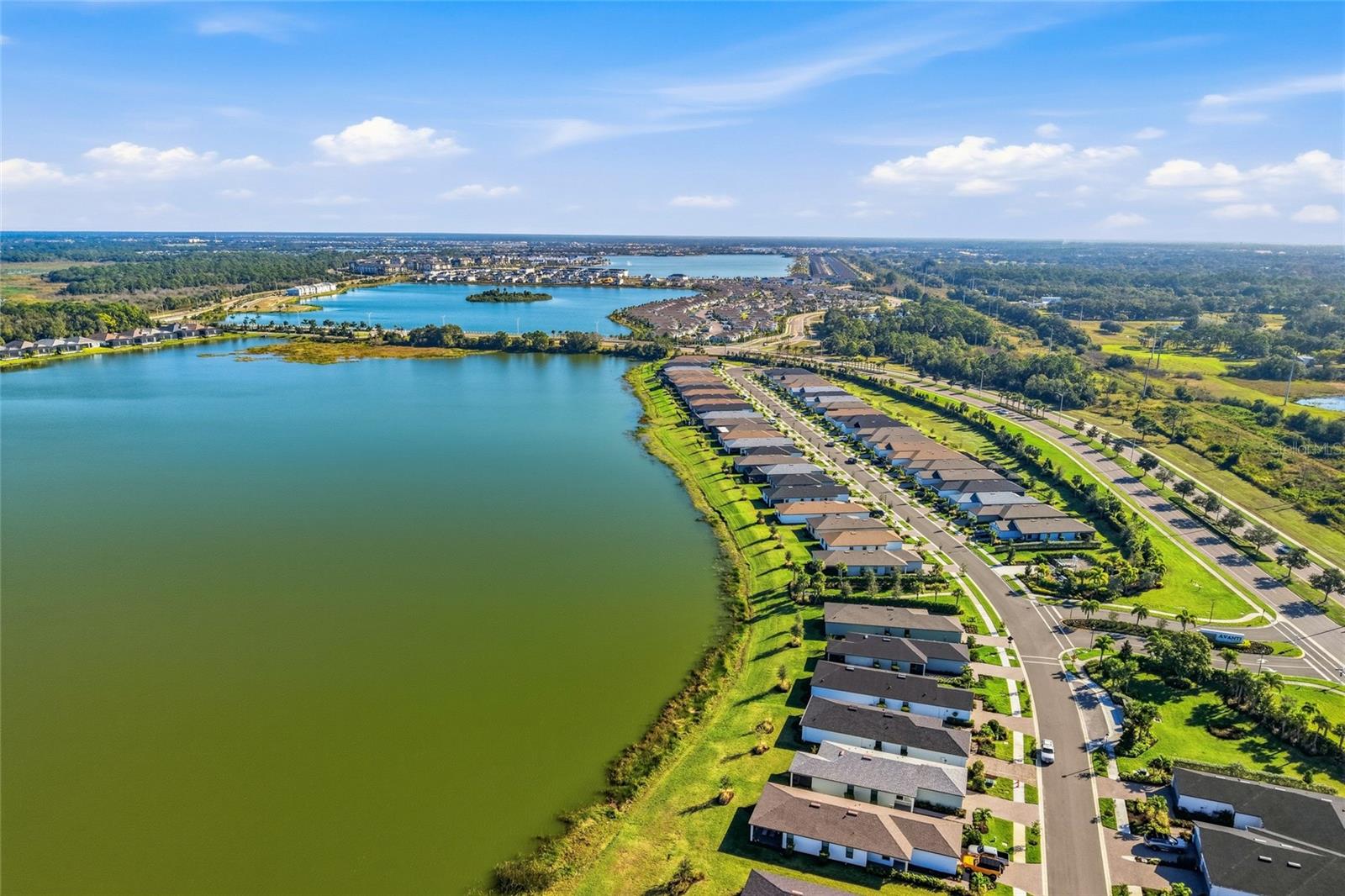 AVANTI/WATERSIDE - Residential