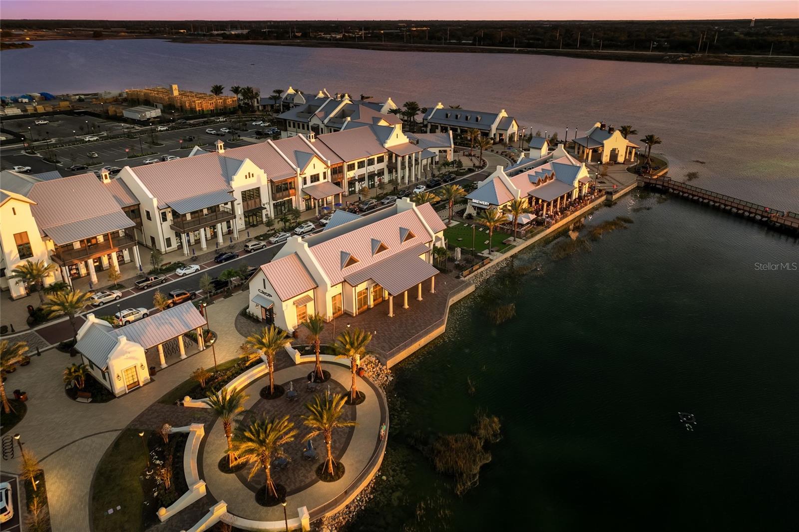 AVANTI/WATERSIDE - Residential