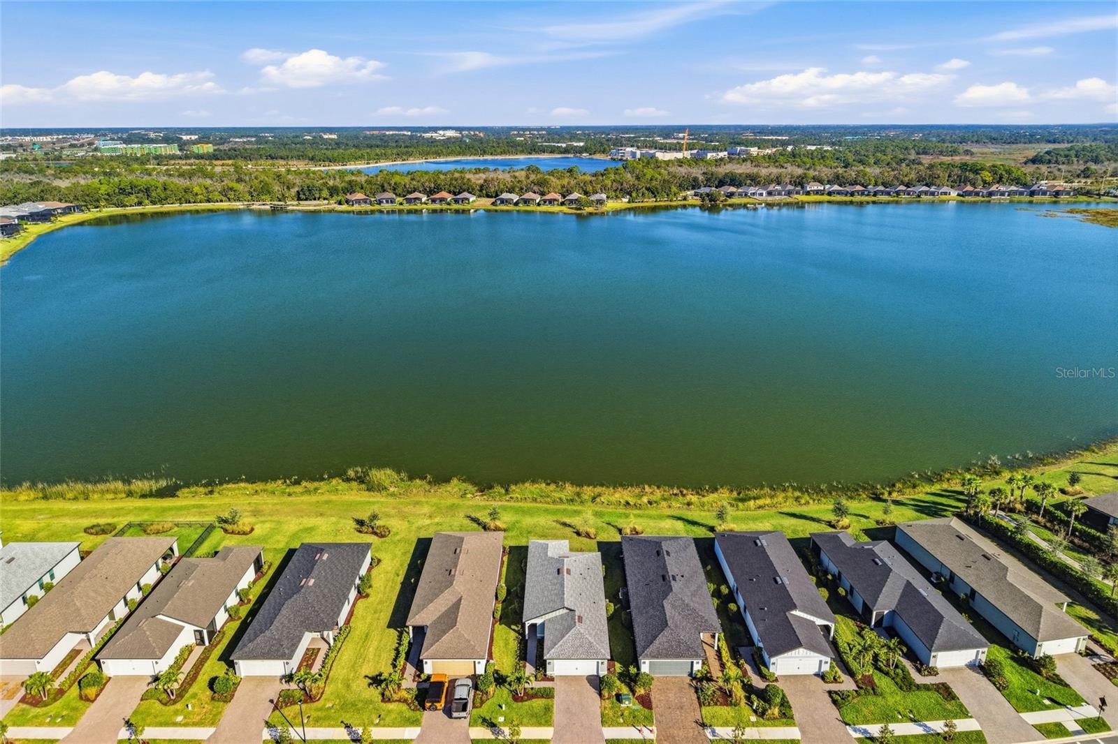 AVANTI/WATERSIDE - Residential