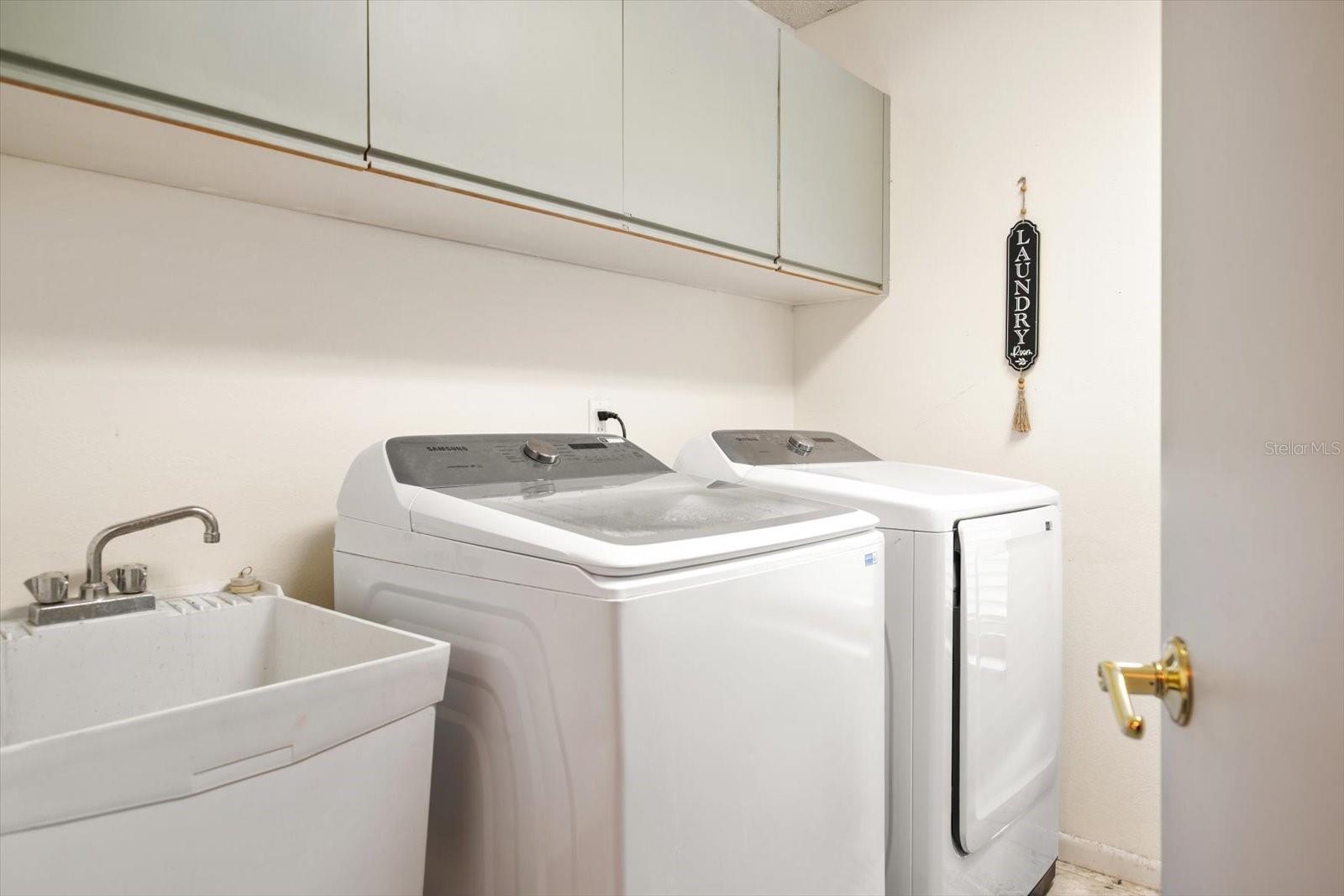 TRAILS OF COUNTRYSIDE - Residential