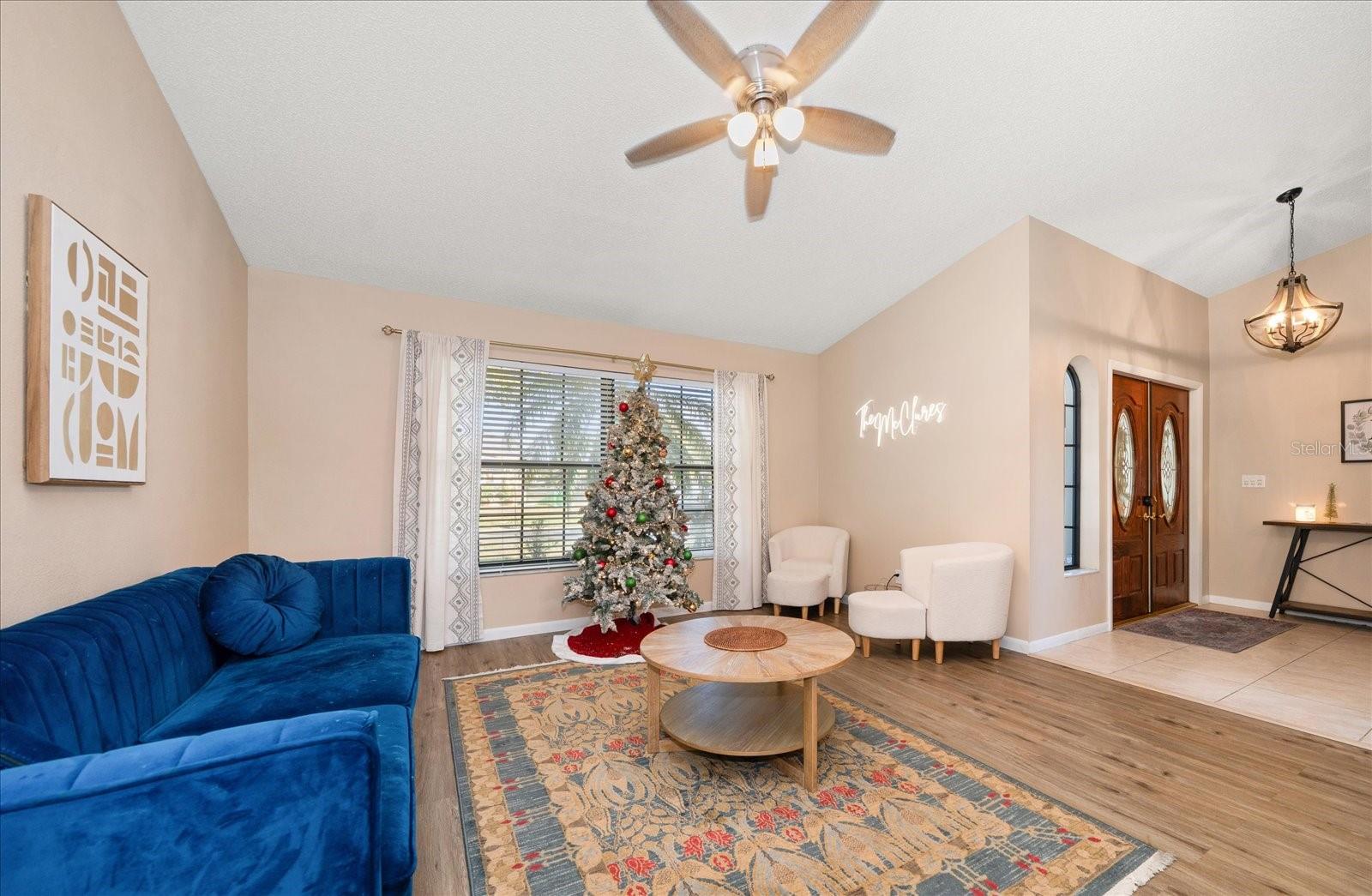 TRAILS OF COUNTRYSIDE - Residential