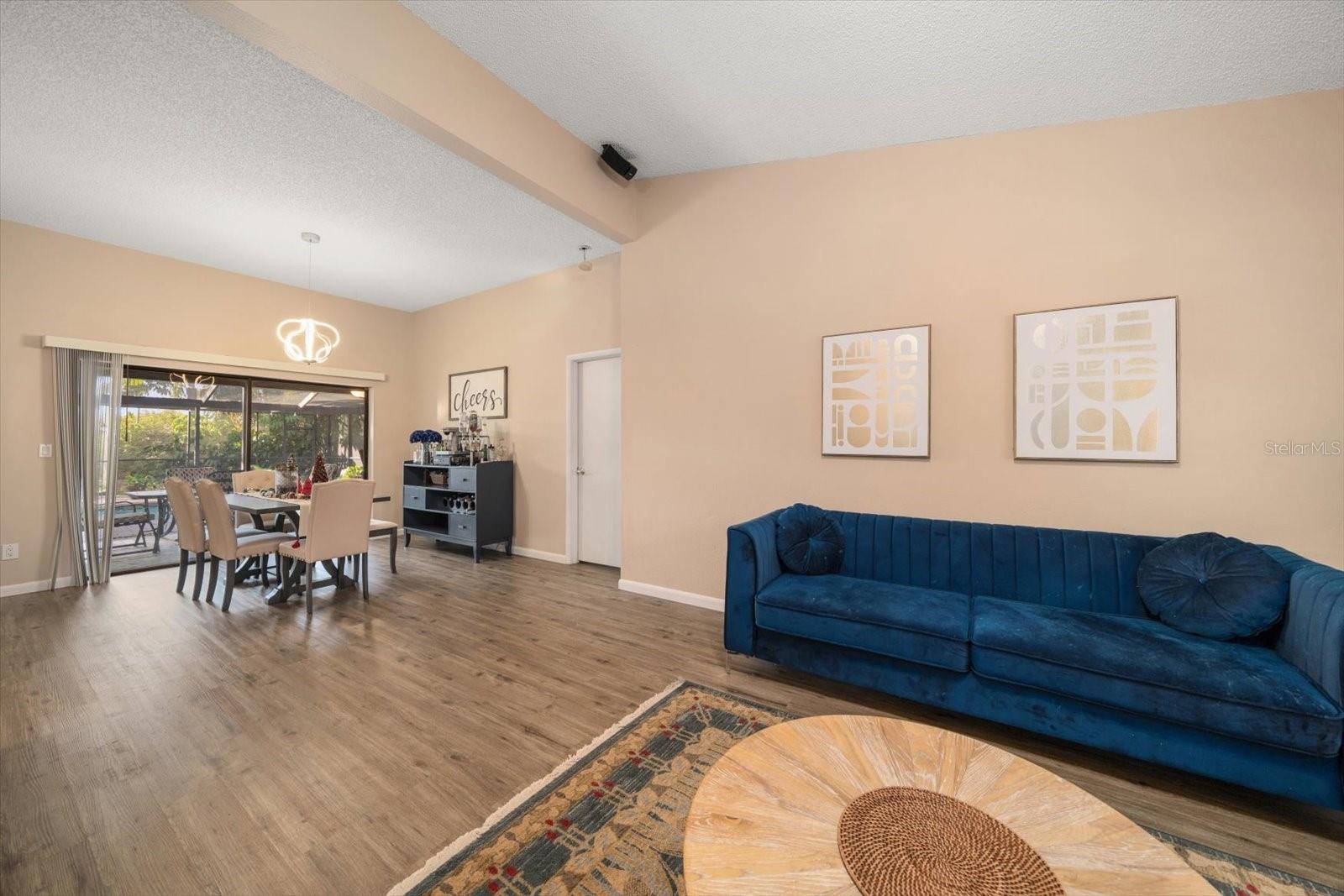 TRAILS OF COUNTRYSIDE - Residential