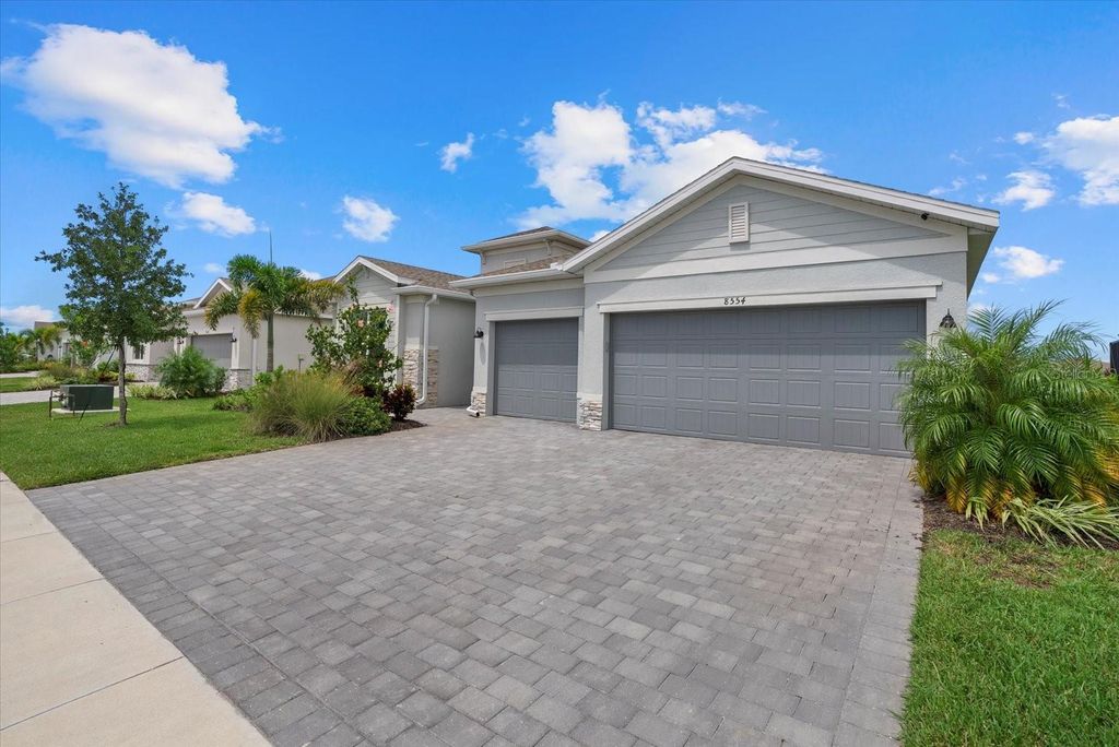 Photo of 8554 Saint Kitts Circle, Englewood, FL 34224 (MLS # A4664263)