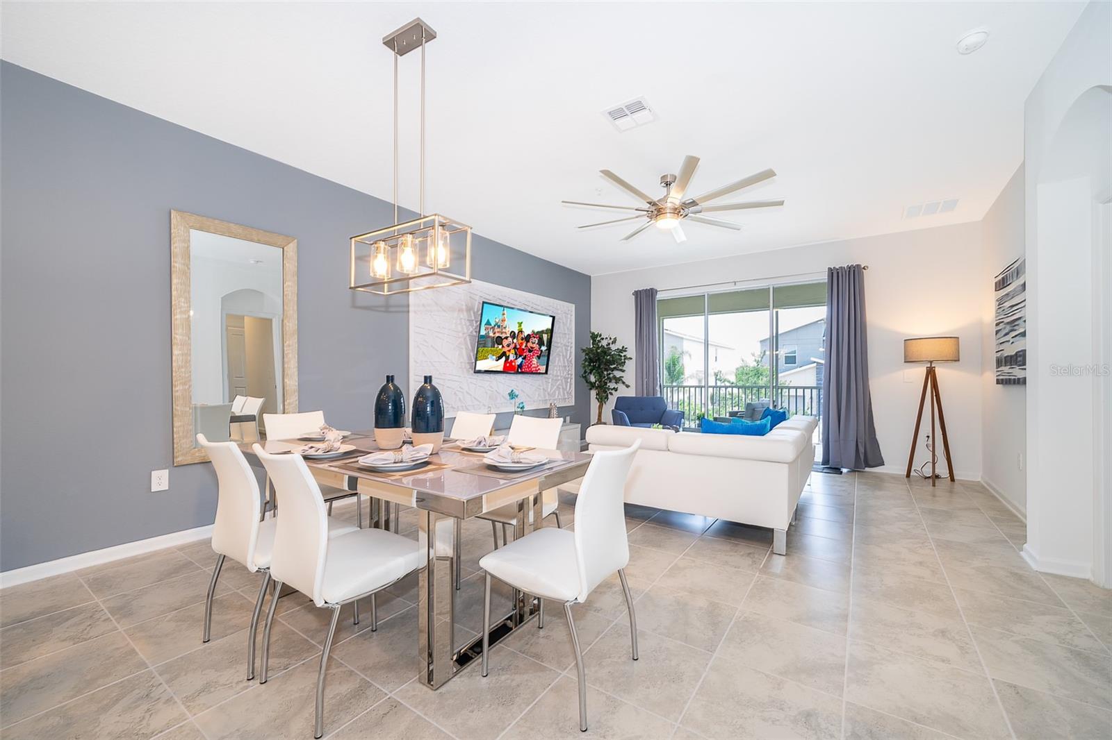 CHAMPIONSGATE CONDO 4 PH 31 & 32 - Residential Lease