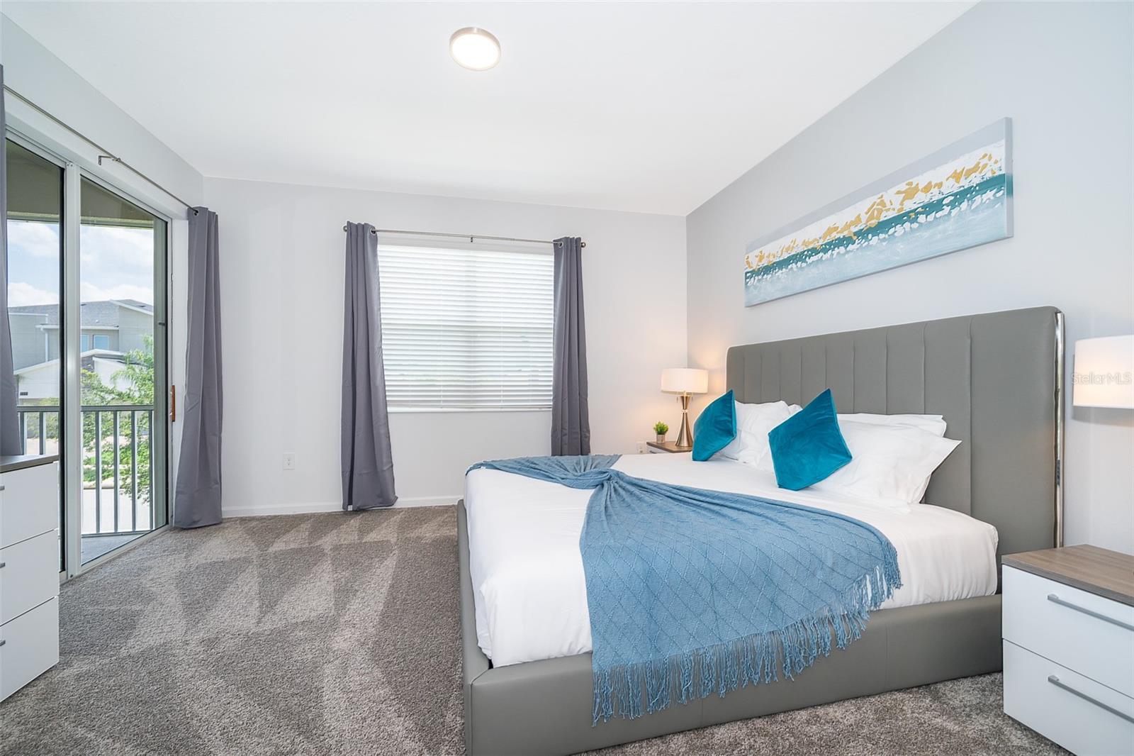 CHAMPIONSGATE CONDO 4 PH 31 & 32 - Residential Lease