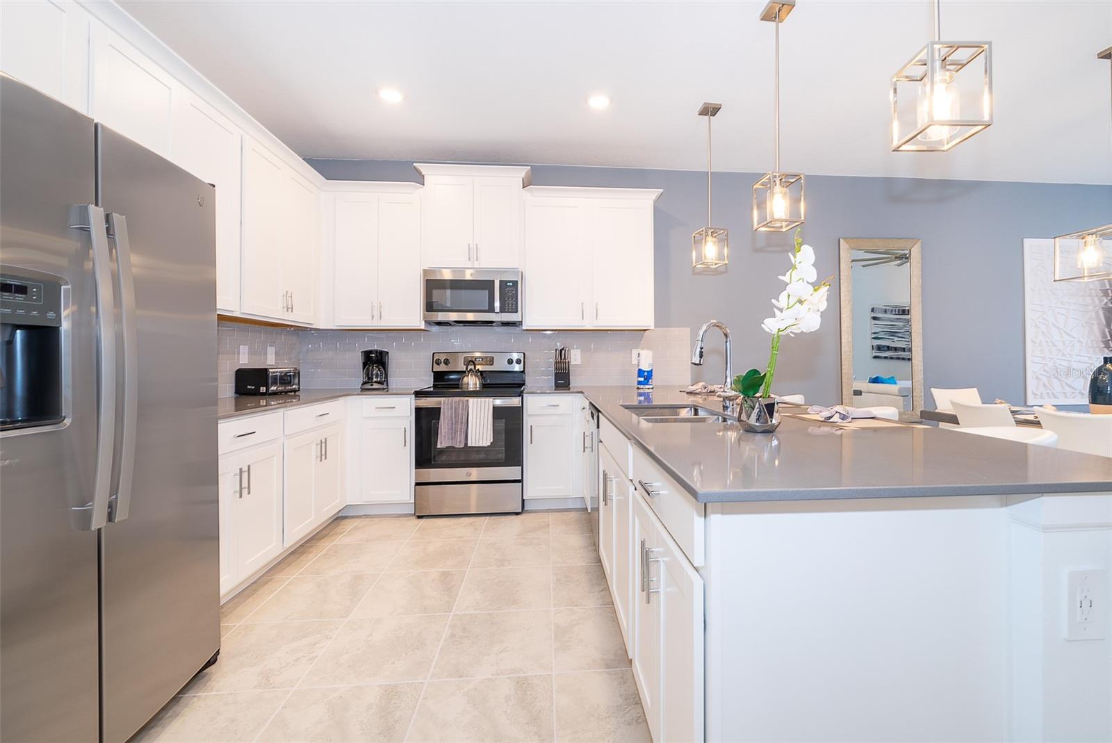 CHAMPIONSGATE CONDO 4 PH 31 & 32 - Residential Lease