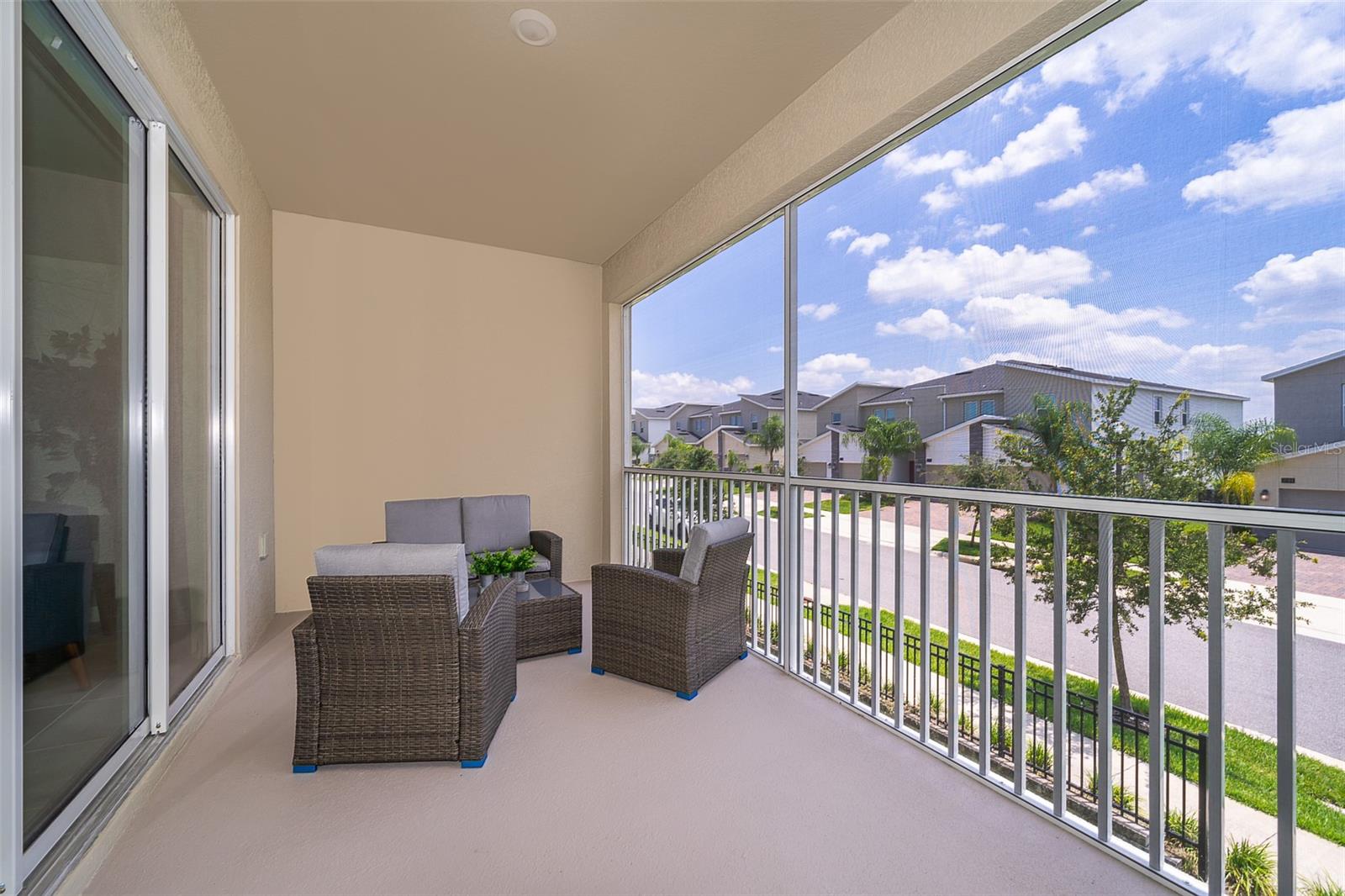 CHAMPIONSGATE CONDO 4 PH 31 & 32 - Residential Lease